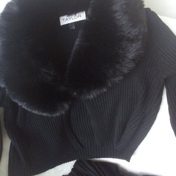 🎀TAYLOR Onyx Mini Sweater Dress w/Faux Fur Collared Cardigan Set  (L) NWT - Picture 11 of 11